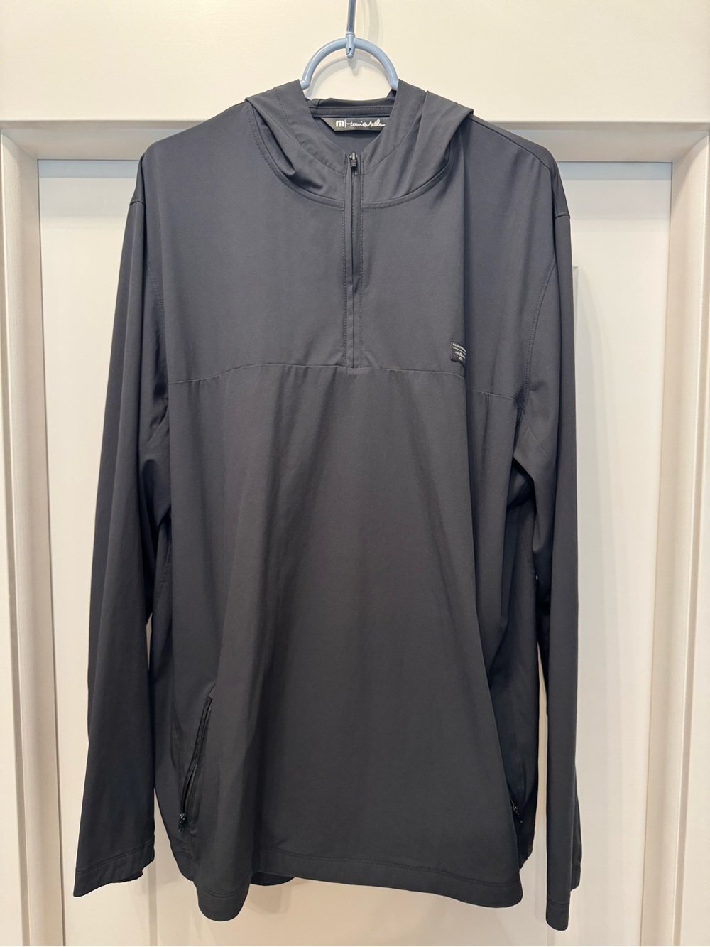 Men’s Travis Mathew Quarter Zip Hoodie Jacket - XXL - Black